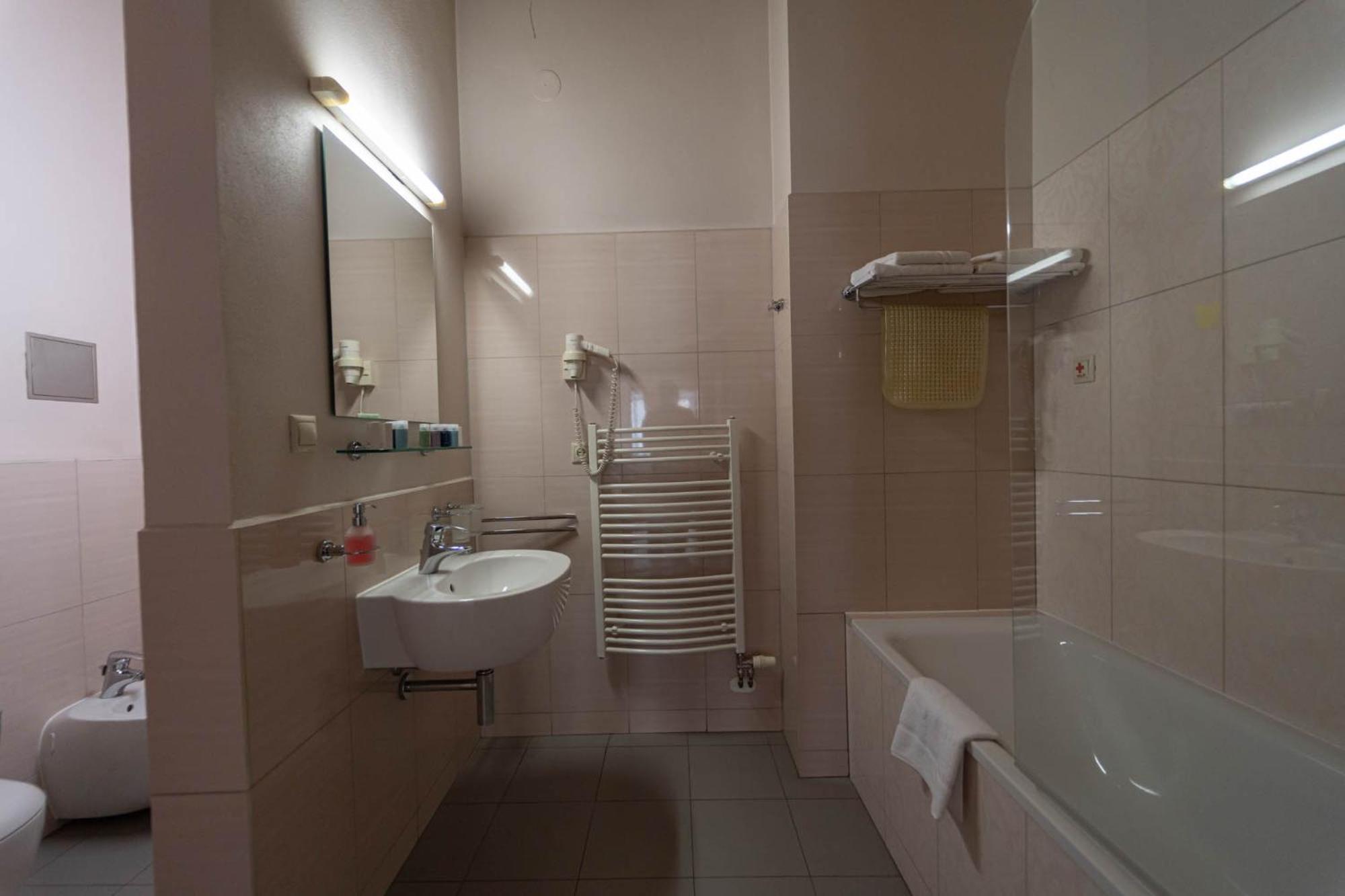 Boutique Hotel Zlaty Dukat Kosice Exterior photo
