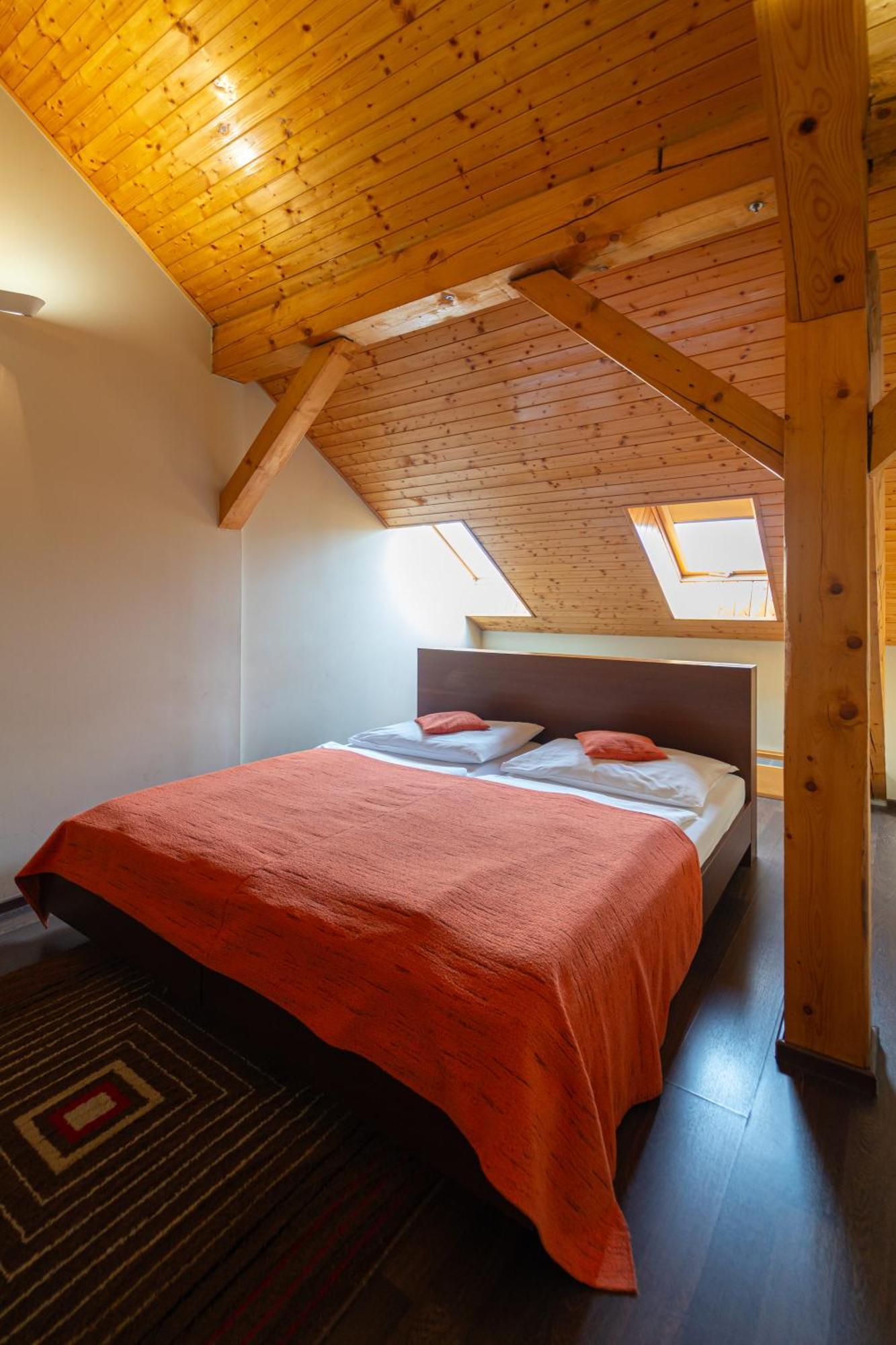 Boutique Hotel Zlaty Dukat Kosice Exterior photo