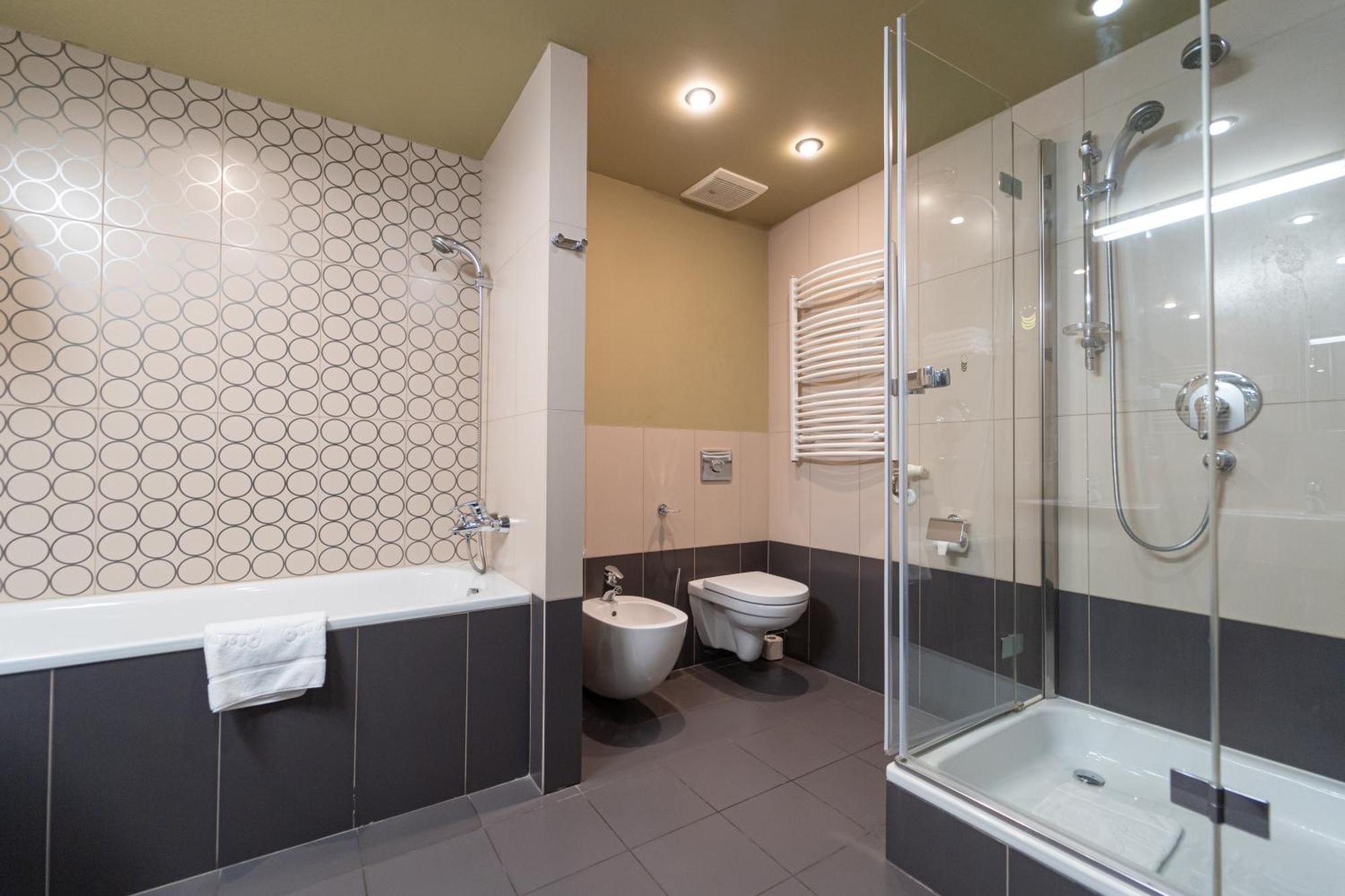 Boutique Hotel Zlaty Dukat Kosice Exterior photo